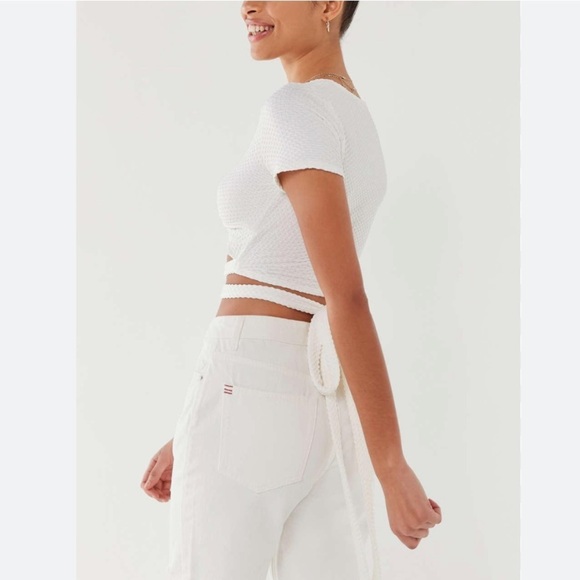 Urban Outfitters Tasha Twist-front Wrap Crop Top White XS - Picture 2 of 8